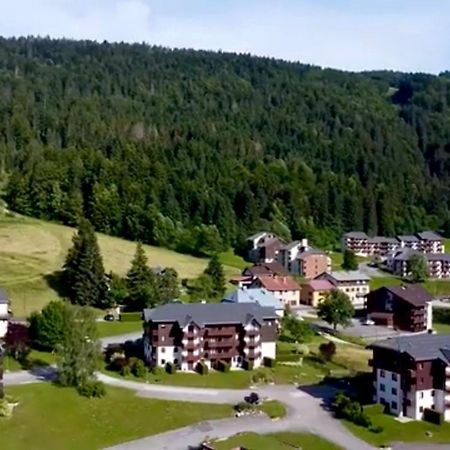Charmant Appartement Au Pied Des Pistes De Lélex מראה חיצוני תמונה